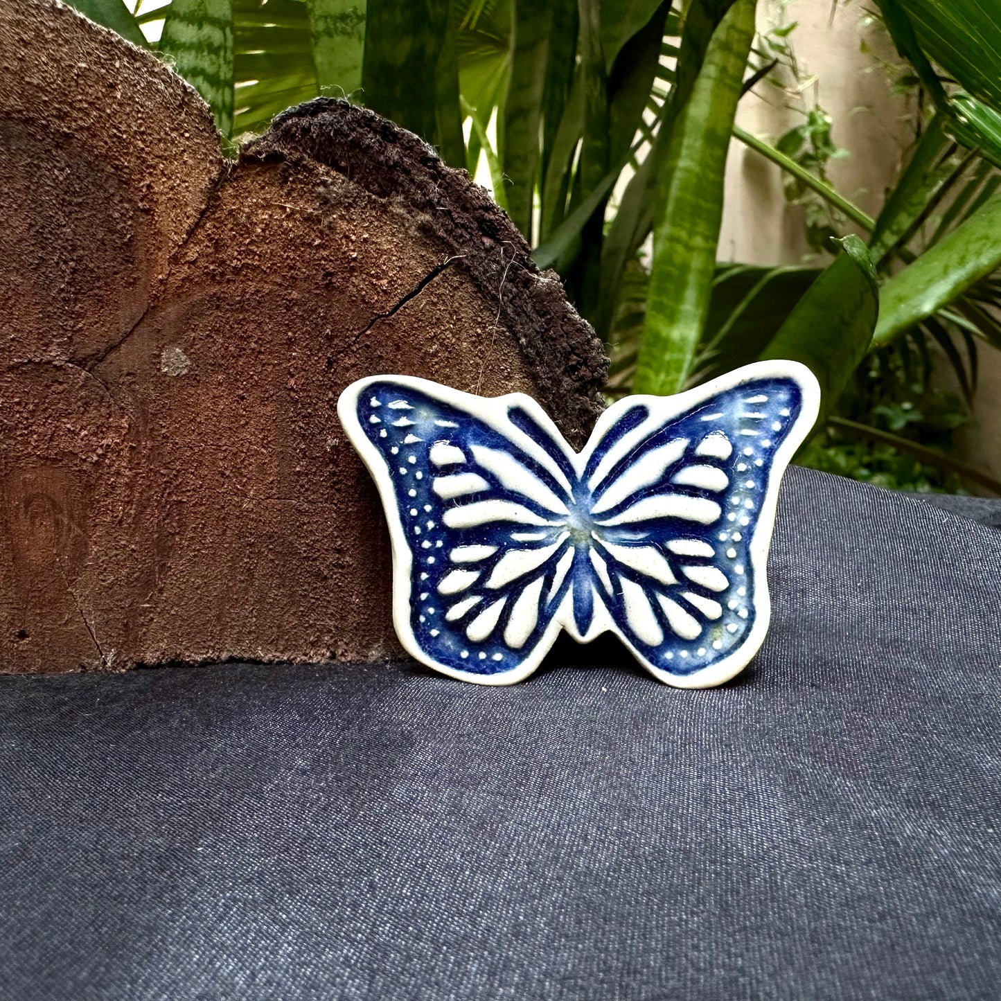 Azure Winged Magnet