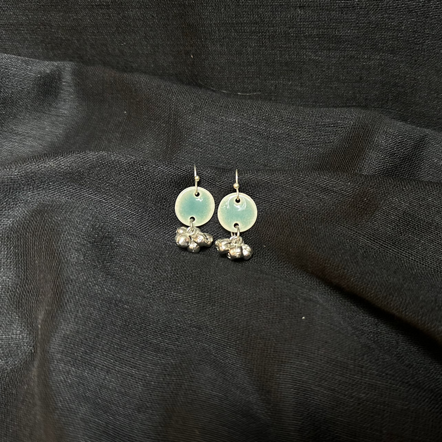 Round tiny earrings